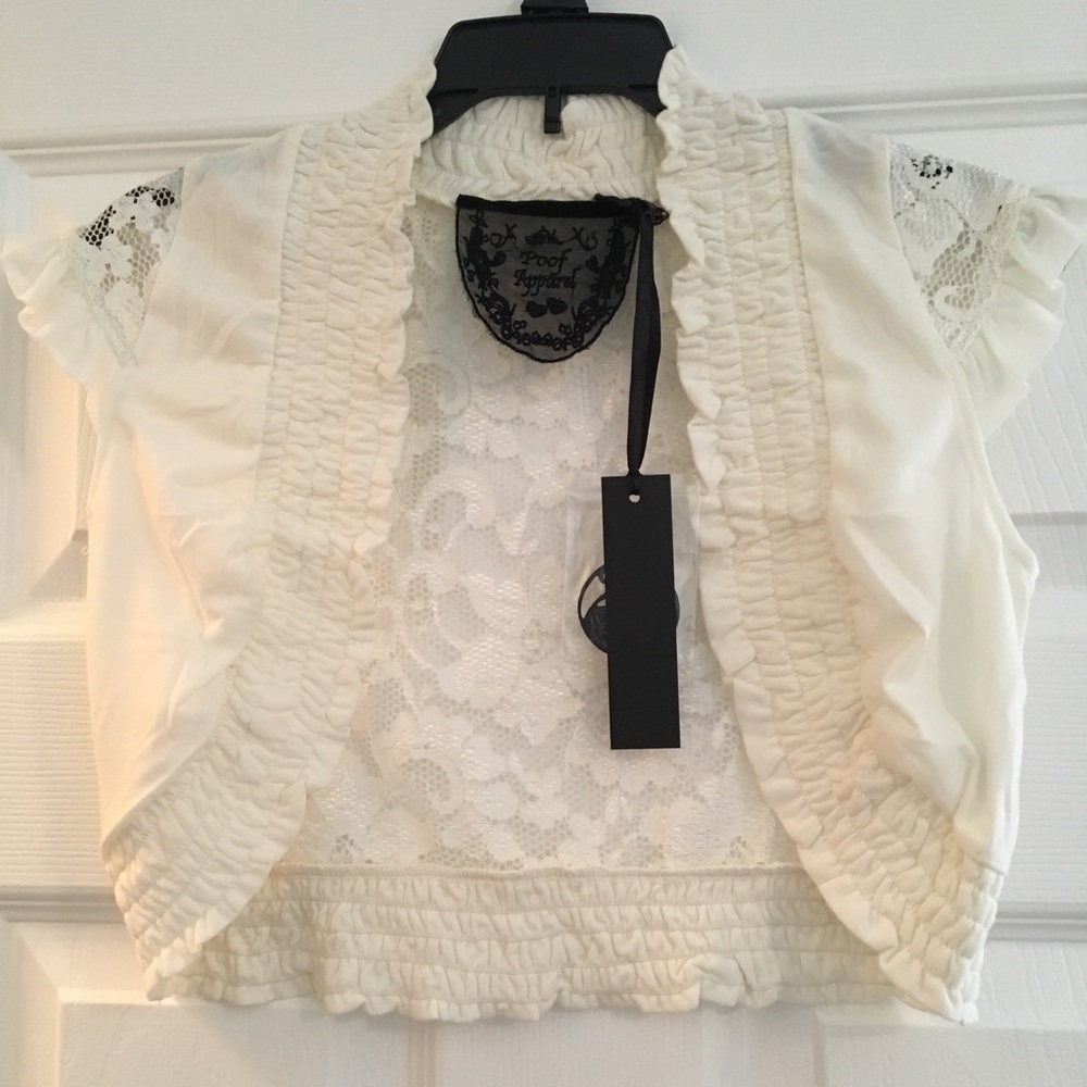Poof apparel bolero lace cropped